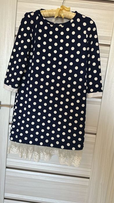 Женская одежда ……….