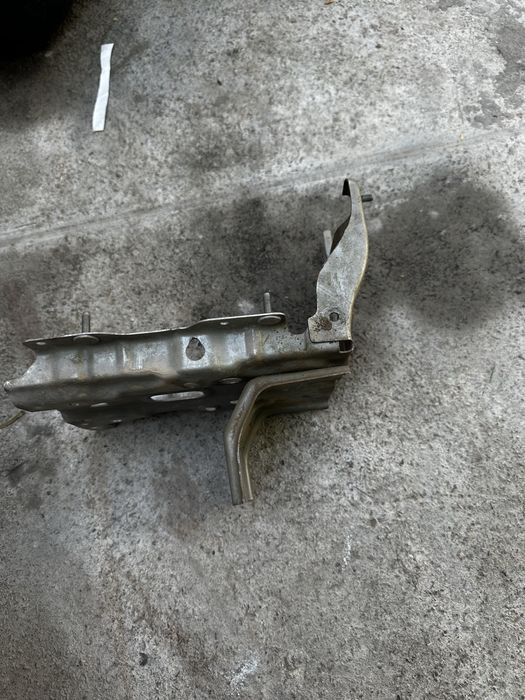 Lacetti gentra akkumlyator podstavkasi