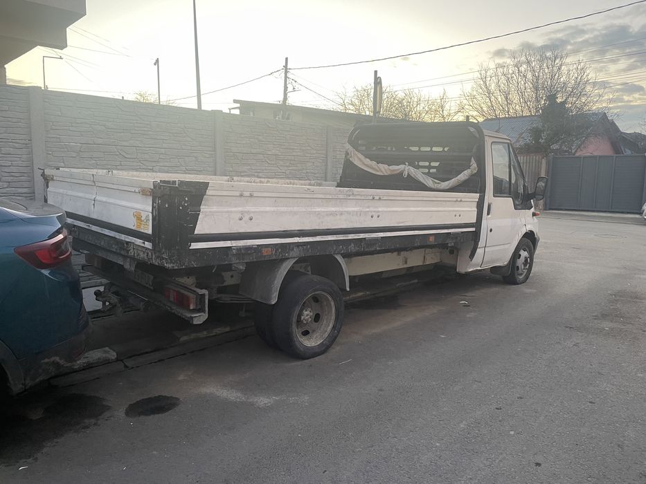 Se vinde ford transit 2,4 disel