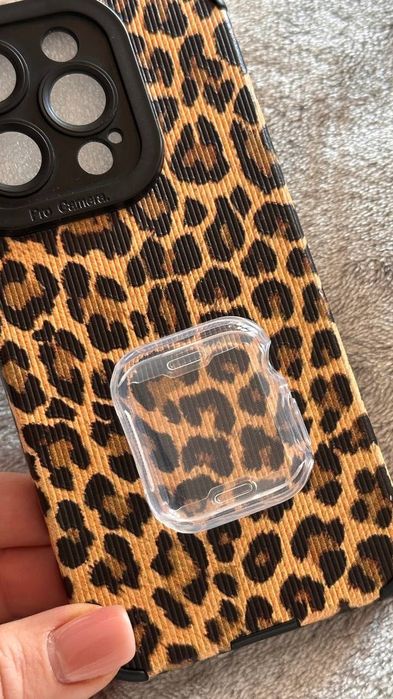 Калъф за iPhone 14 Pro + подарък калъф за часовник Apple Watch 40 мм