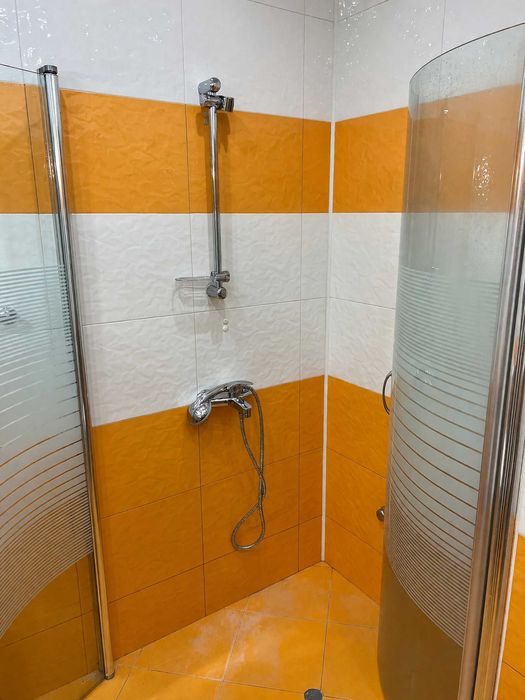 Дава се под наем Тристаен апартамент в Пловдив, Тракия - 92 кв.м за 700 € - Снимка #4