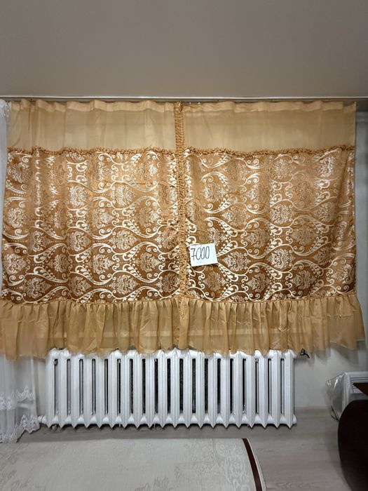 Продам новые кухонные шторы