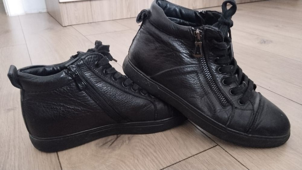 Кожанные ботинки весна осень