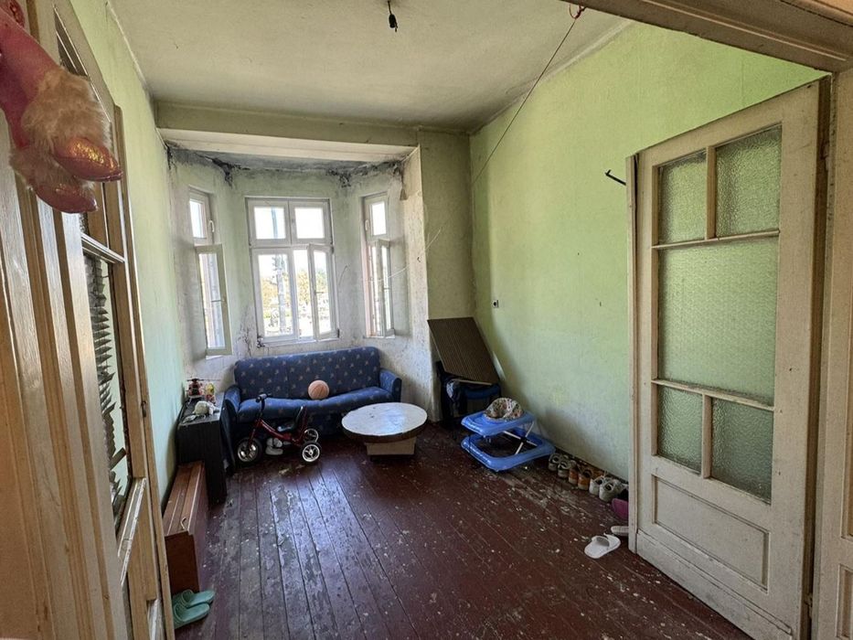 Продава се Тристаен апартамент в София, Център - 116 кв.м за 967 €/кв.м - Снимка #5