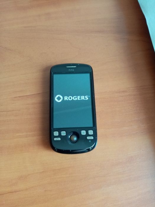 HTC Magic Android Смартфон 2009 г. пълен комплект с кожен калъф