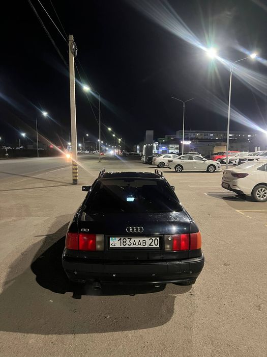Продам ауди б4 80
