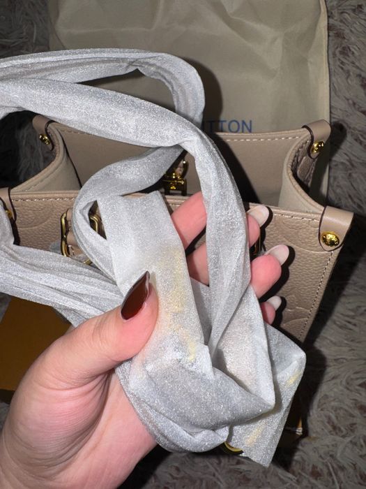 Geanta Louis Vuitton
