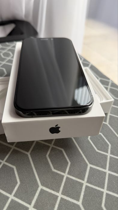 iPhone 14 pro 256 GB 87% baterie