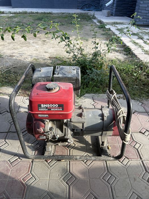 Бензиновый генератор ELEMAX SH5000 Honda 5 кВт