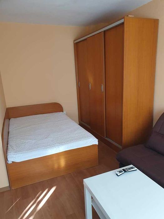 Дава се под наем Едностаен апартамент в София, Хиподрума - 50 кв.м за 360 € - Снимка #2