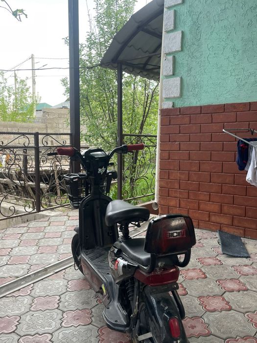 SK8 электроскутер