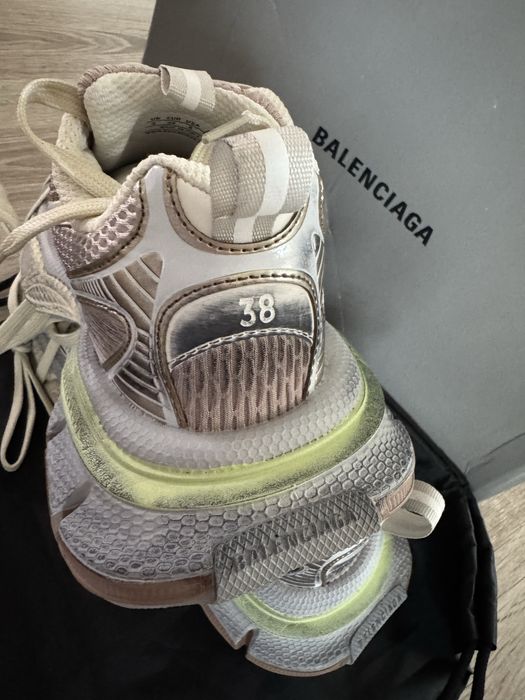 Сиви маратонтонки balenciaga 38 номер