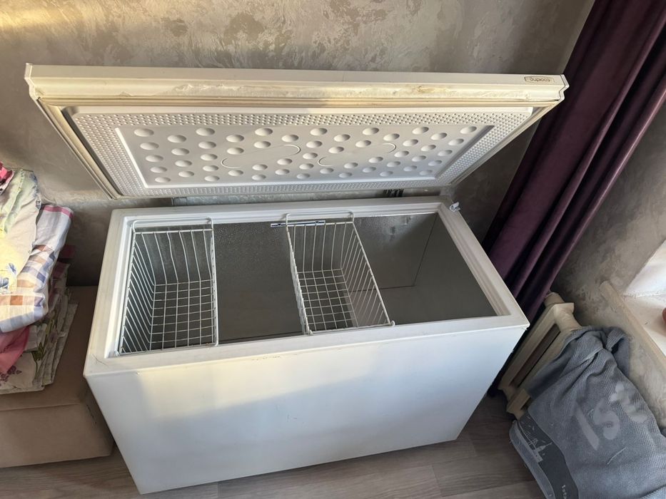 Продам Морозильник