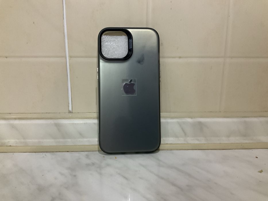 Продам чехлы на айфон