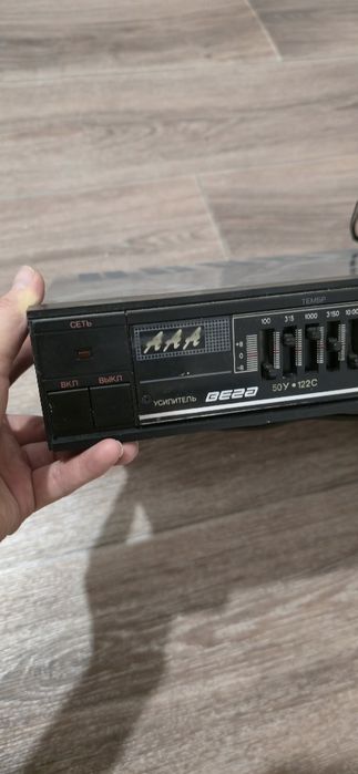 Продам  Усилитель Вега 50У-122С стерео (СССР)
