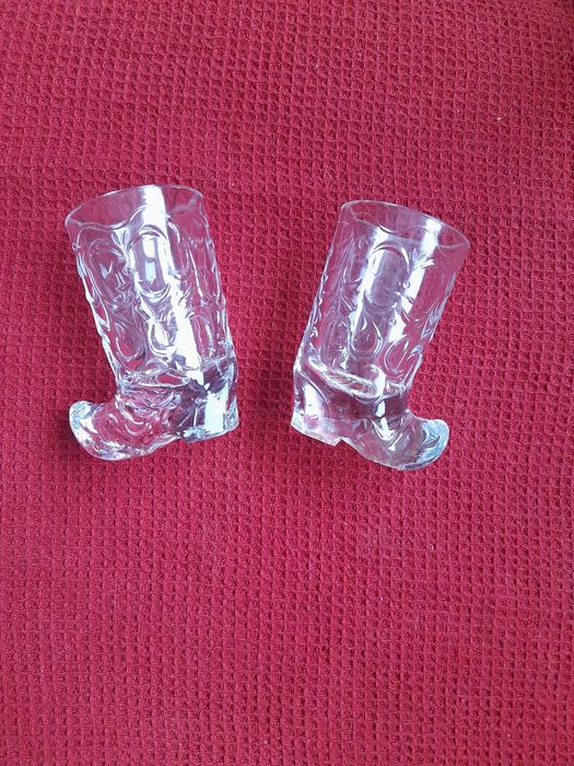 Хрустальные стопки "Сапожок"  Новые.