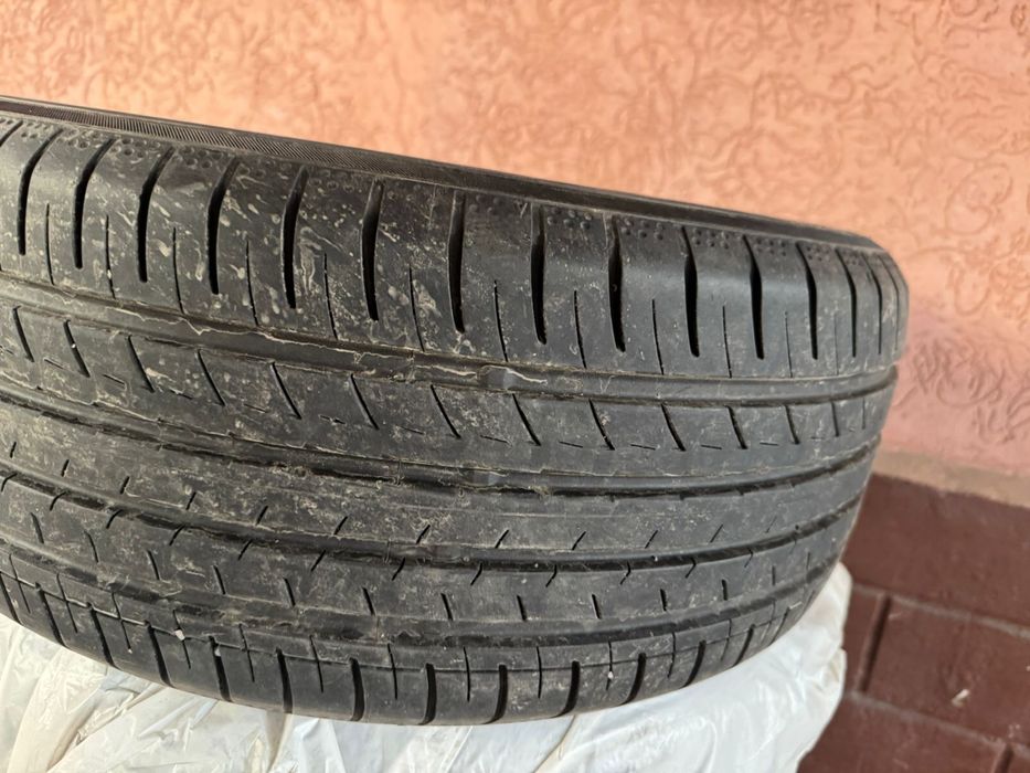 Yokohama 235/45r18