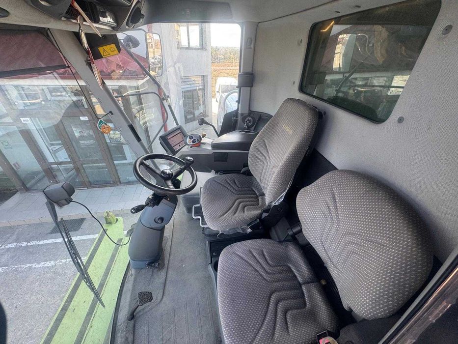 Combina CLAAS TUCANO 320