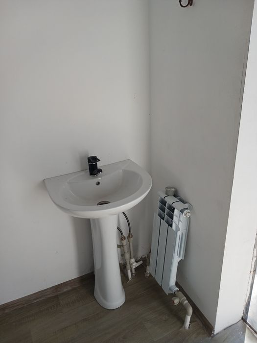 Времянка (екі бөлме) жалға беріледі