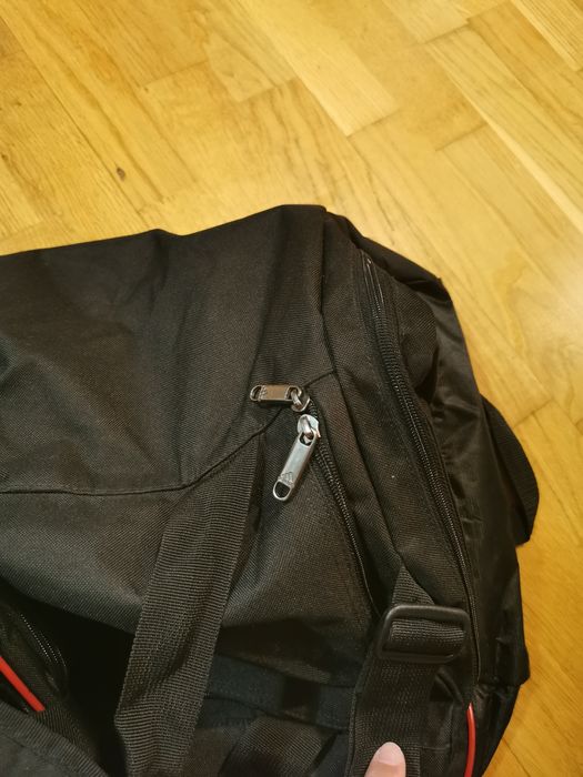 Vand geanta adidas
