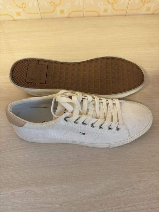 Tenesi Tommy Hilfiger