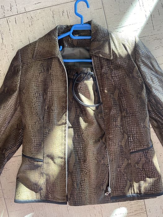 compleu geaca cu fusta