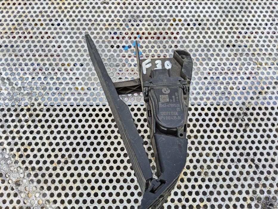 Pedala Acceleratie BMW F30 F31 f32 f33 f34 cod 6853175 6789528 6789529