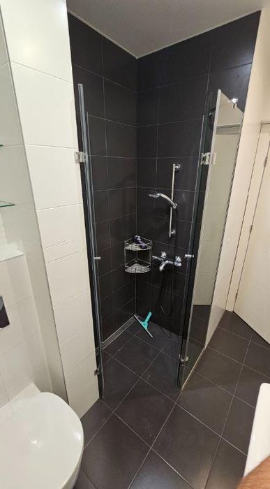 Дава се под наем Тристаен апартамент в Варна, Базар Левски - 100 кв.м за 750 € - Снимка #7