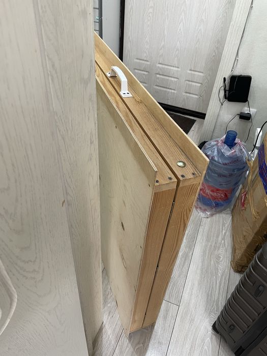 Жер стол 200^90 сатылады