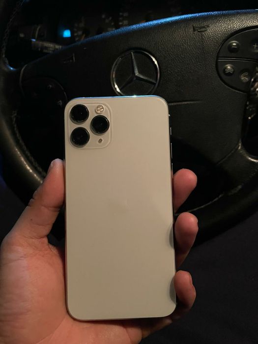 iPhone 11 pro      .