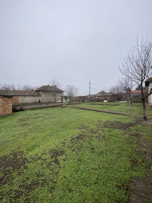 Продава се Къща в Кнежа - 2 кв.м за 4590 €/кв.м - Снимка #2