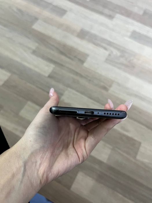 Продаю срочно Redmi Note 14 pro