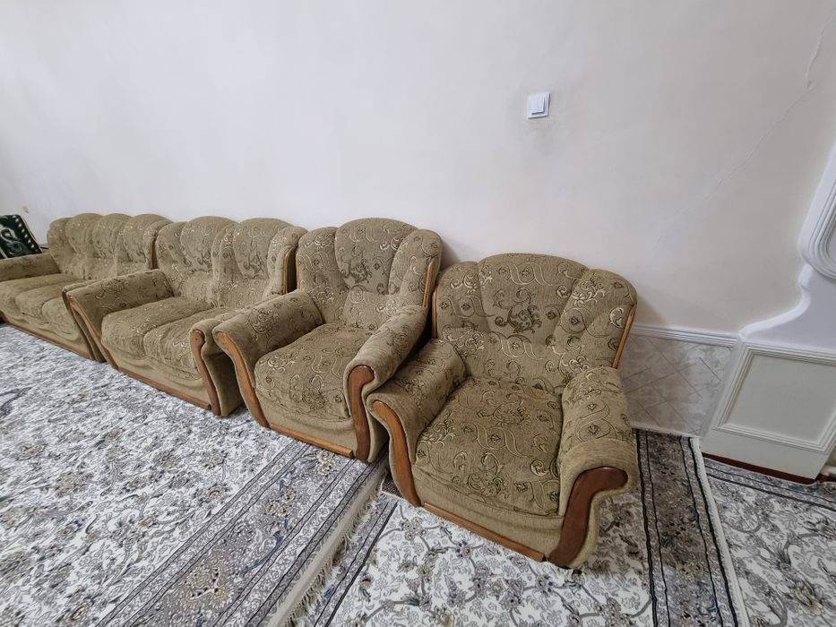 2 та кичик мягкий кресло, 2 та катта мягкий кресло,2 та зал учун мебел