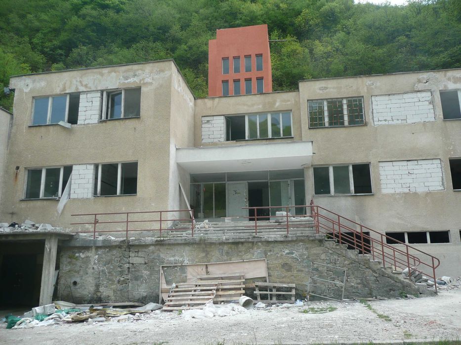 Продава се Промишлена сграда в Пловдив, Въстанически - 2200 кв.м за 73 €/кв.м - Снимка #4