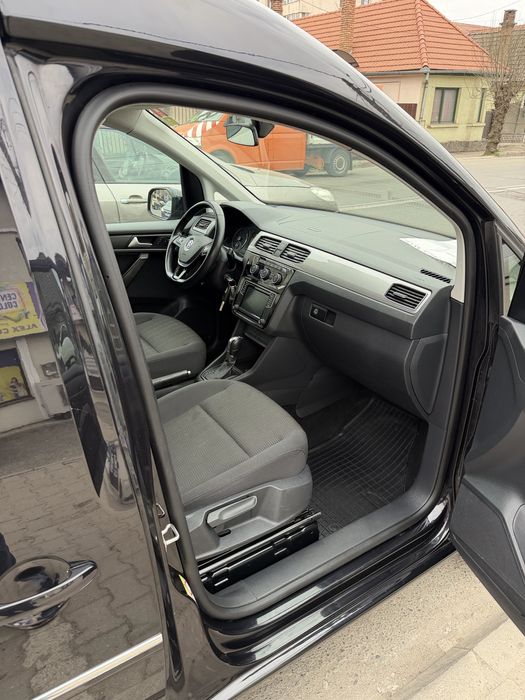 Vw Caddy 2.0 TDI 150 CP Cutie Automata Maxi