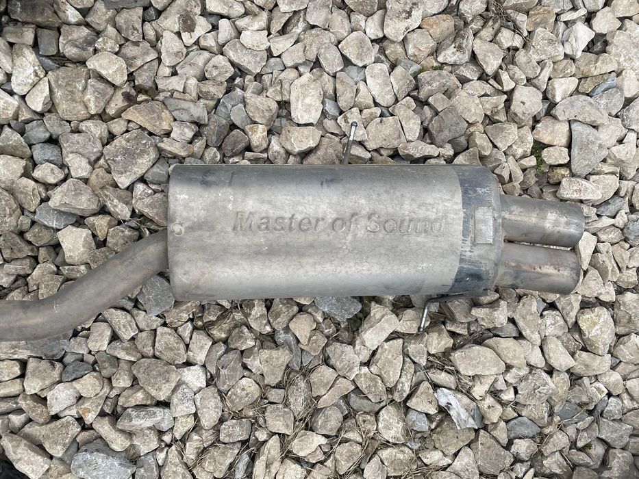 Гърне Master Sound един вход два изхода свалено от Bmw E46