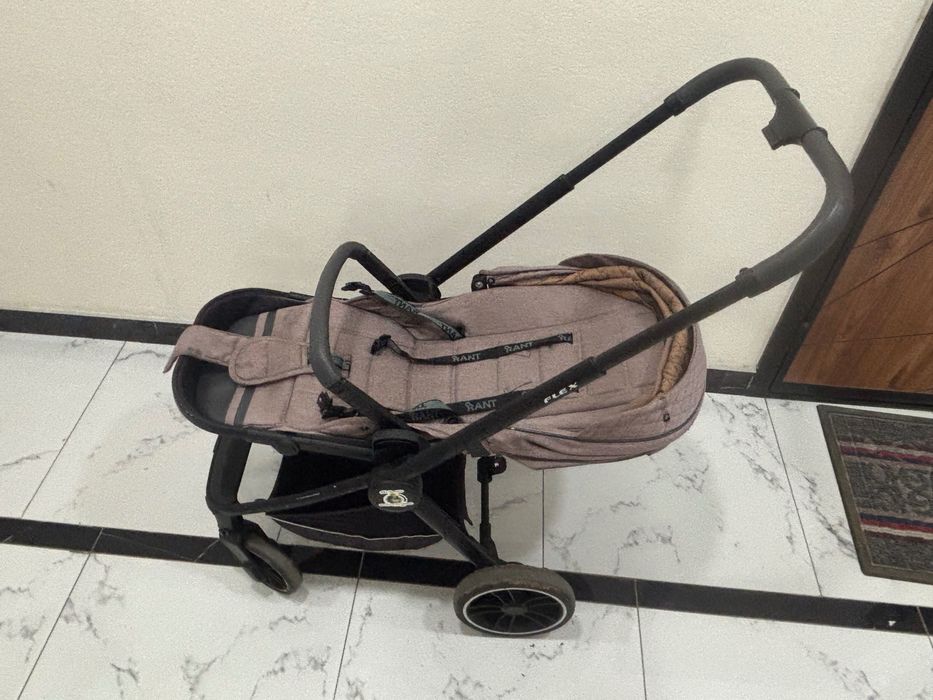 Коляска с рождения