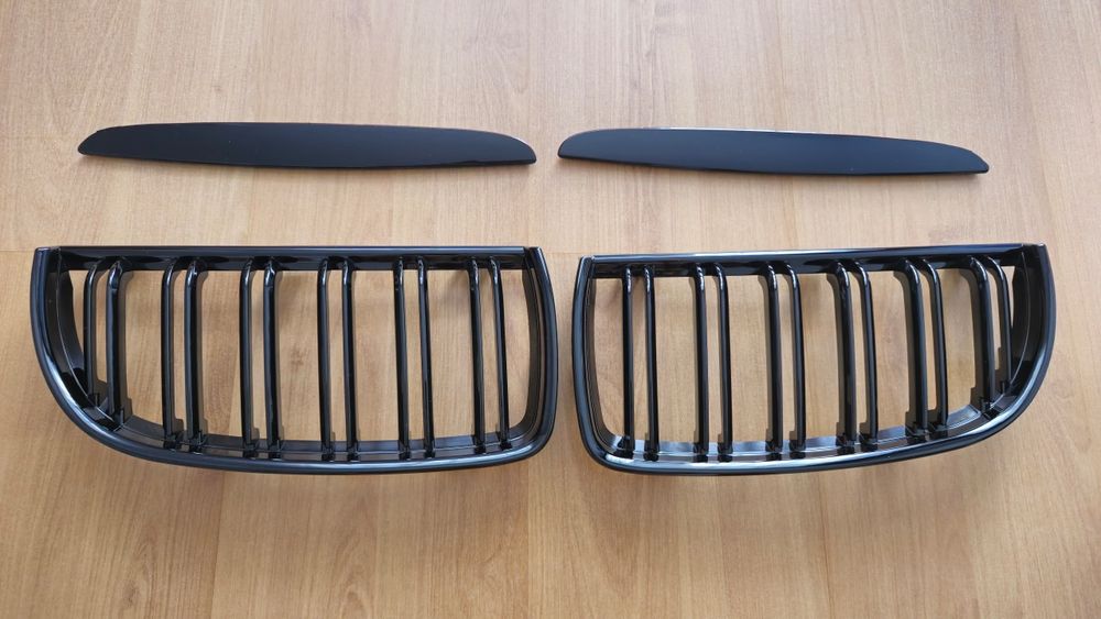 Grile capota diamond duble BMW E46 F10 F11 F30 E60 E61 E90 E91 E92 E93