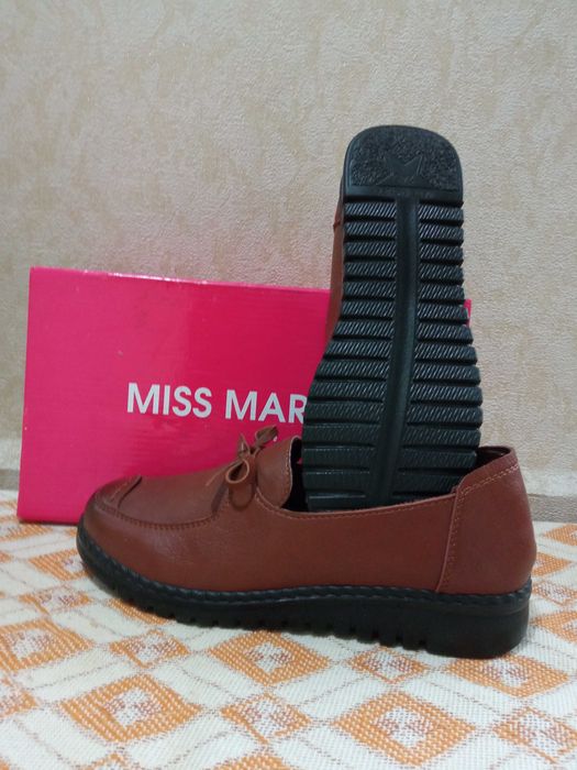 Туфли женские (мягкие, новые, разм. 24-24,5)