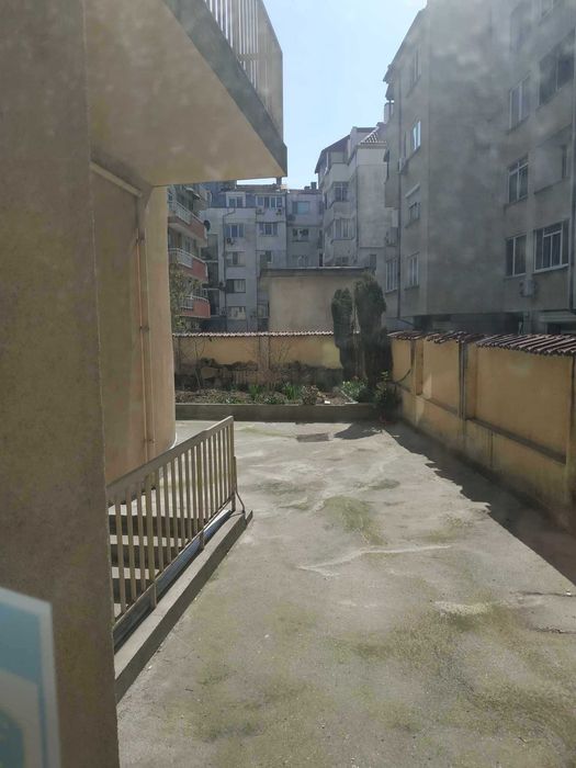 Дава се под наем Офис в Русе, Център - 59 кв.м за 224.4 € - Снимка #6