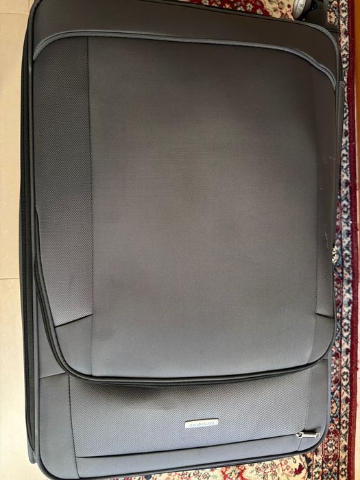 Чисто нов куфар Samsonite 30