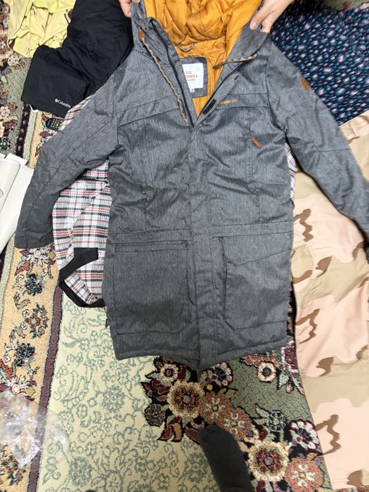 Распродажа куртки , джинсы , комбинезоны