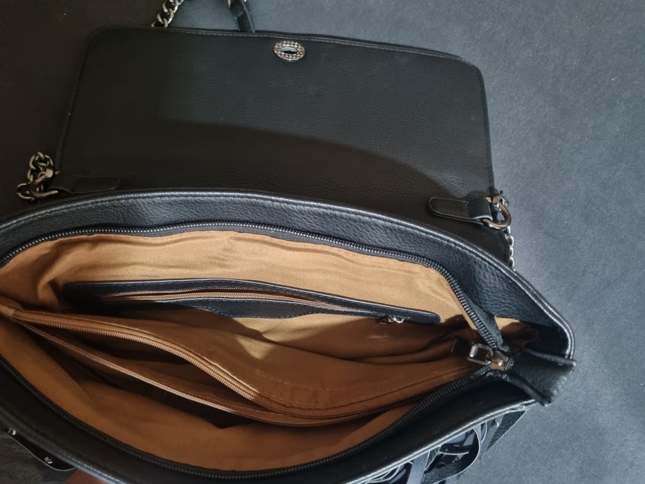 Дамска чанта с ресни