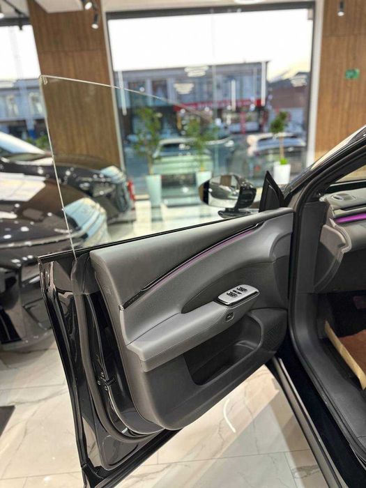 XPENG G7 2026 yangi model 1700 km yuradi Gibrid