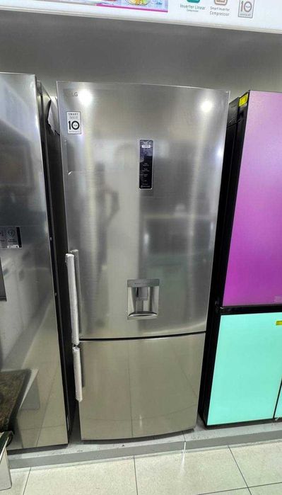 Холодильник LG GC-F689BLCM 446 л Inverter Total No Frost DoorCooling+