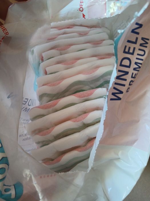 Пелени / памперси, размер 7 и 8, 18+кг.