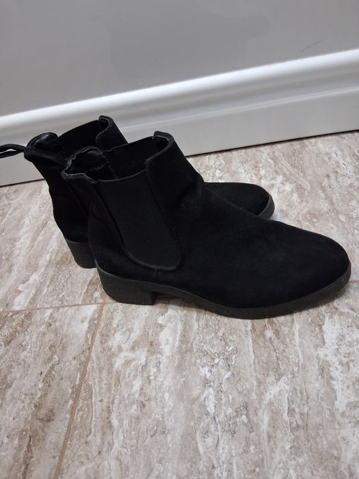 Botine dama piele intoarsa