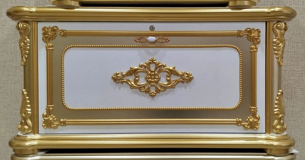 Империя сандиклари