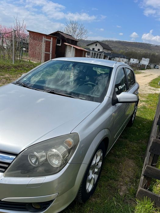 Opel Astra H 2005