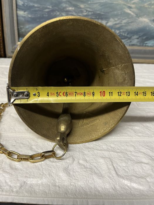 Красива,корабна,бронзова камбана